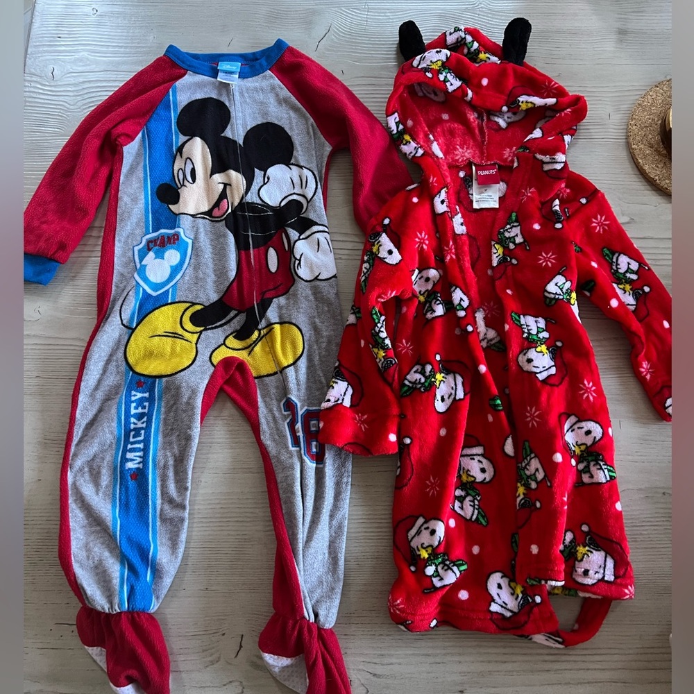 Mickey Mouse onesie and snoopy robe 3T